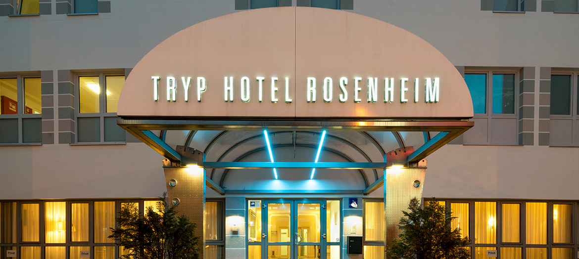 TRYP by Wyndham Rosenheim Hotel Exterior