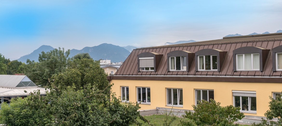 TRYP by Wyndham Rosenheim Hotel exterior